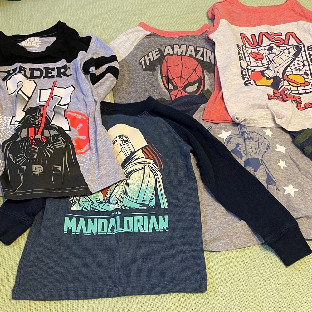 Assorted kids long sleeve graphic tees